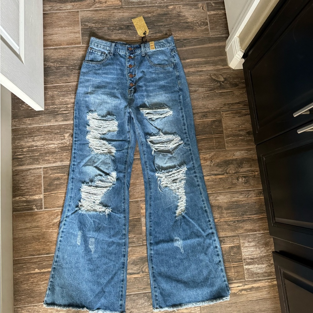 Wide leg jeans